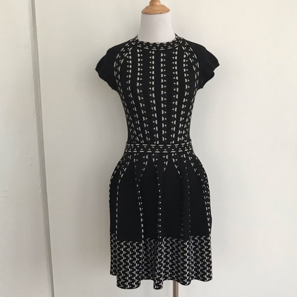 Missoni Dresses & Skirts - MISSONI Mini Black and White dress